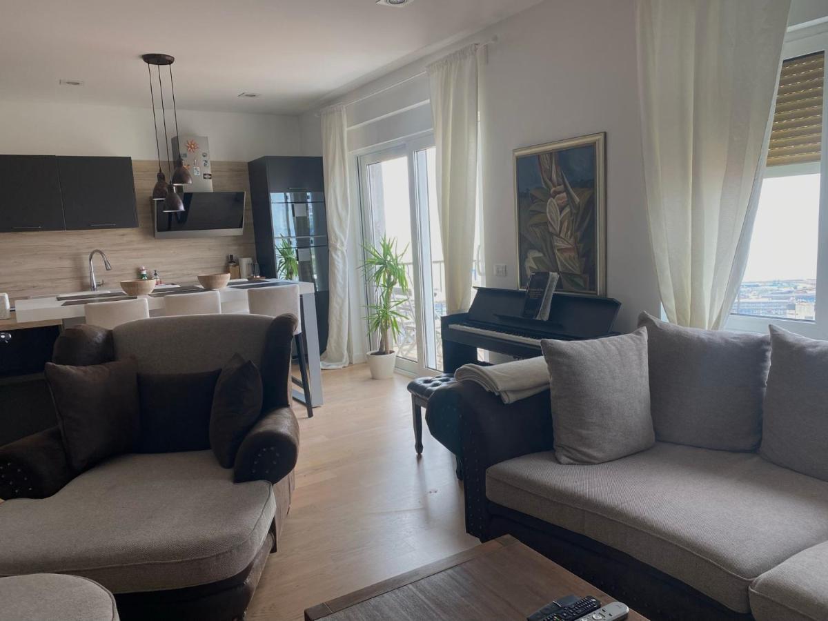 Linden Trsat With Balcony Apartment Rijeka Ngoại thất bức ảnh